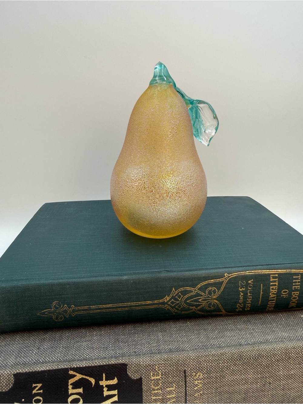 Vtg Italian Hand Blown Glass Pear Figurine Fruit Signed Scavo? Textured